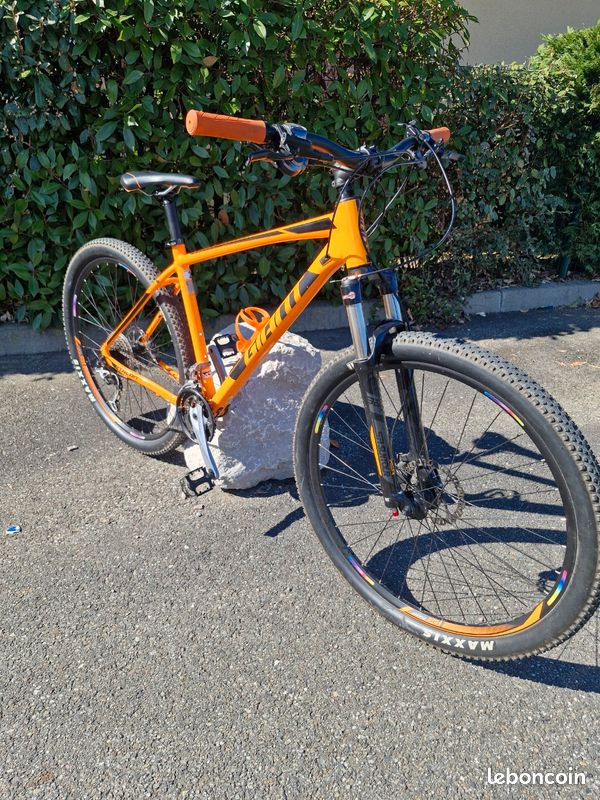 Vtt giant talon LTD Vélos