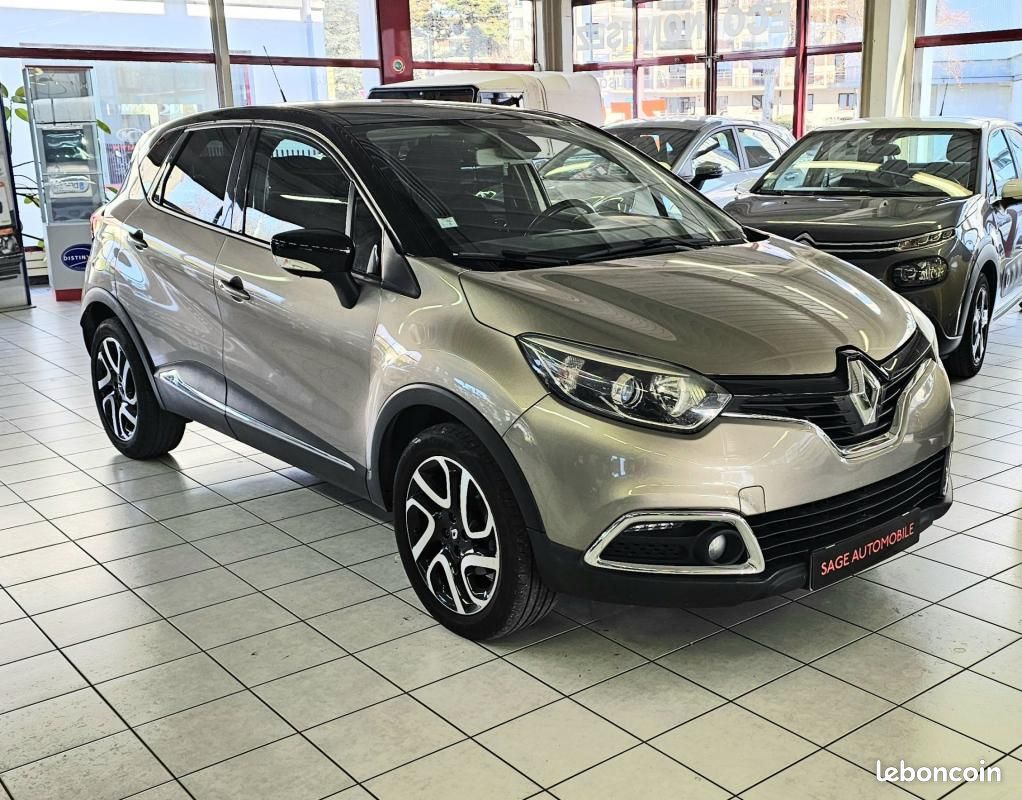 Renault Captur 1.2 TCe 120 EDC6 INTENSE (image 1)