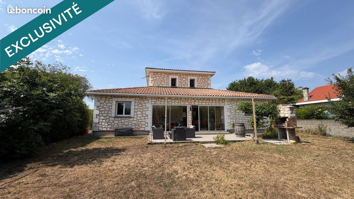 Maison 6 pièces 136 m² · à Ambarès-Et-Lagrave · 136 m² · 385 000 €