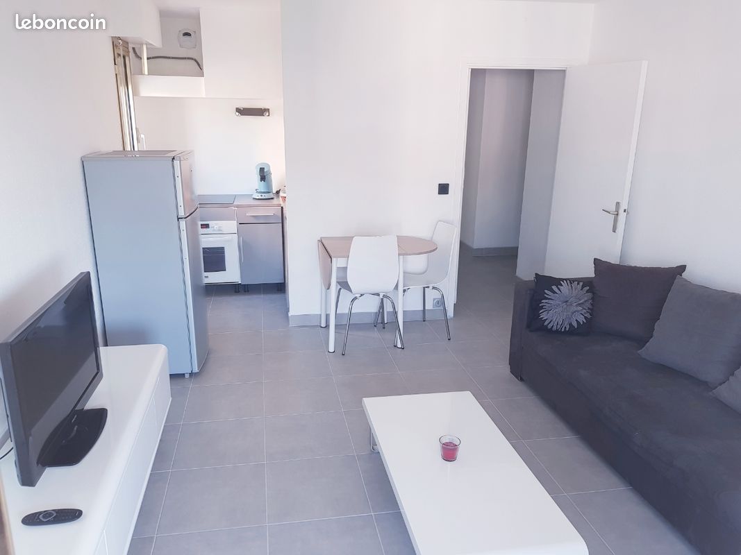 Appartement 2 pièces 42 m² · à Villeneuve-Loubet · 42 m² · 900 €