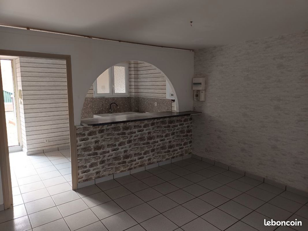 Appartement 4 pièces 65 m² · à Saint-Chamond · 65 m² · 680 €/mois