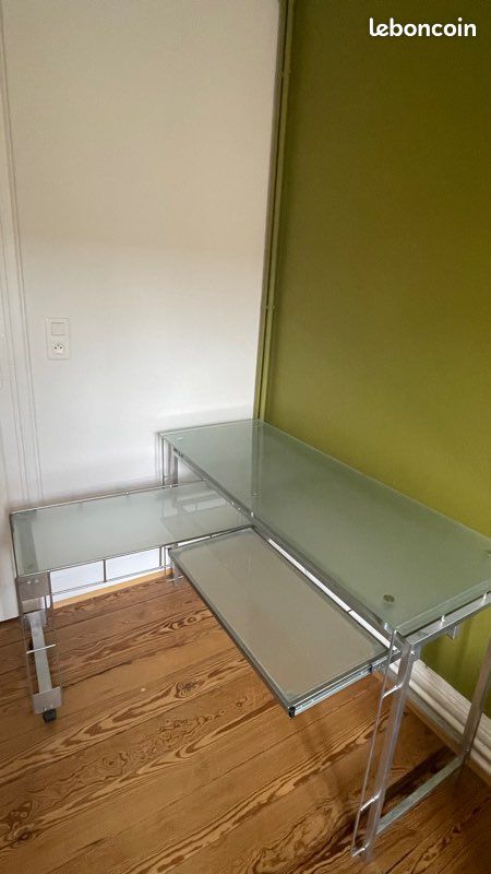Bureau en verre amovible (image 1)
