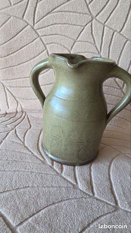 Pot à vin (image 1)