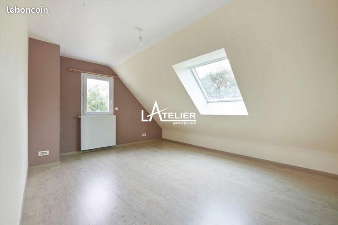 https://img.leboncoin.fr/api/v1/lbcpb1/images/6e/fd/cd/6efdcd4cb2a5f894aad1108517ed9bbf8c8ef6e8.jpg?rule=ad-image