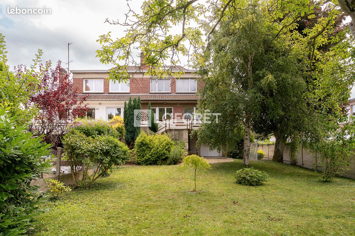 Maison 8 pièces 146 m² · à Douai · 146 m² · 199 900 €