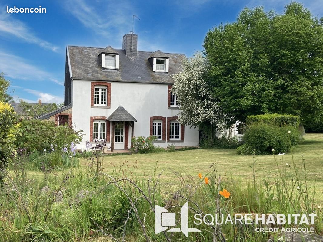 Maison 9 pièces 185 m² · à Saint-Georges-des-Groseillers · 185 m² · 189 000 €