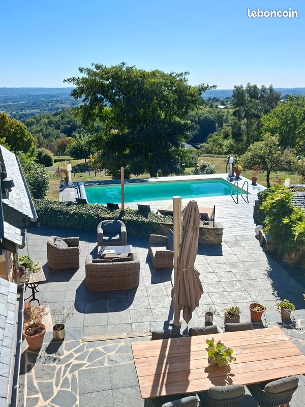 Maison 6 pièces 300 m² · à Donzenac · 300 m² · 825 000 €