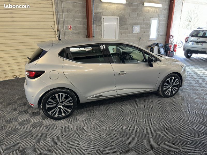 Renault CLIO IV 1.5 DCI 110CH ENERGY INITIALE PARIS 5P GARANTIE 60 MOIS POSSIBLE (image 8)