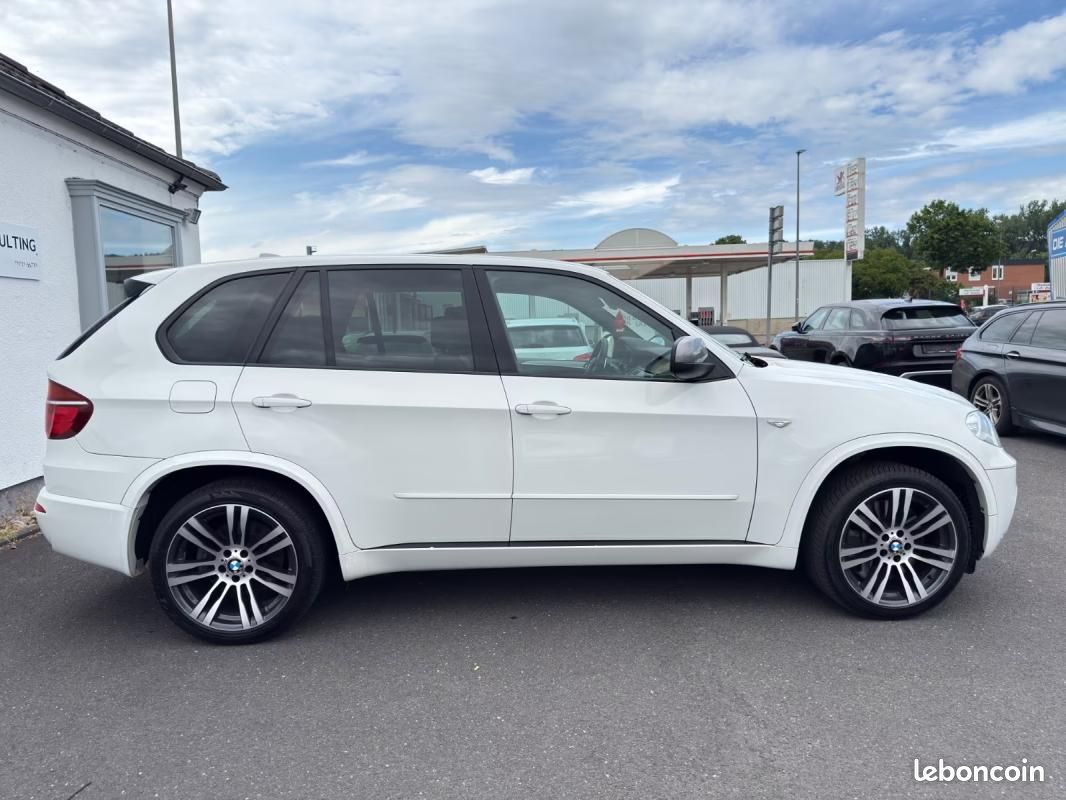 Bmw x5 m50d *leder*xenon*hud*navi* 381 ch 4x4 bva - hayon électrique pack sport volant en cuir (image 7)