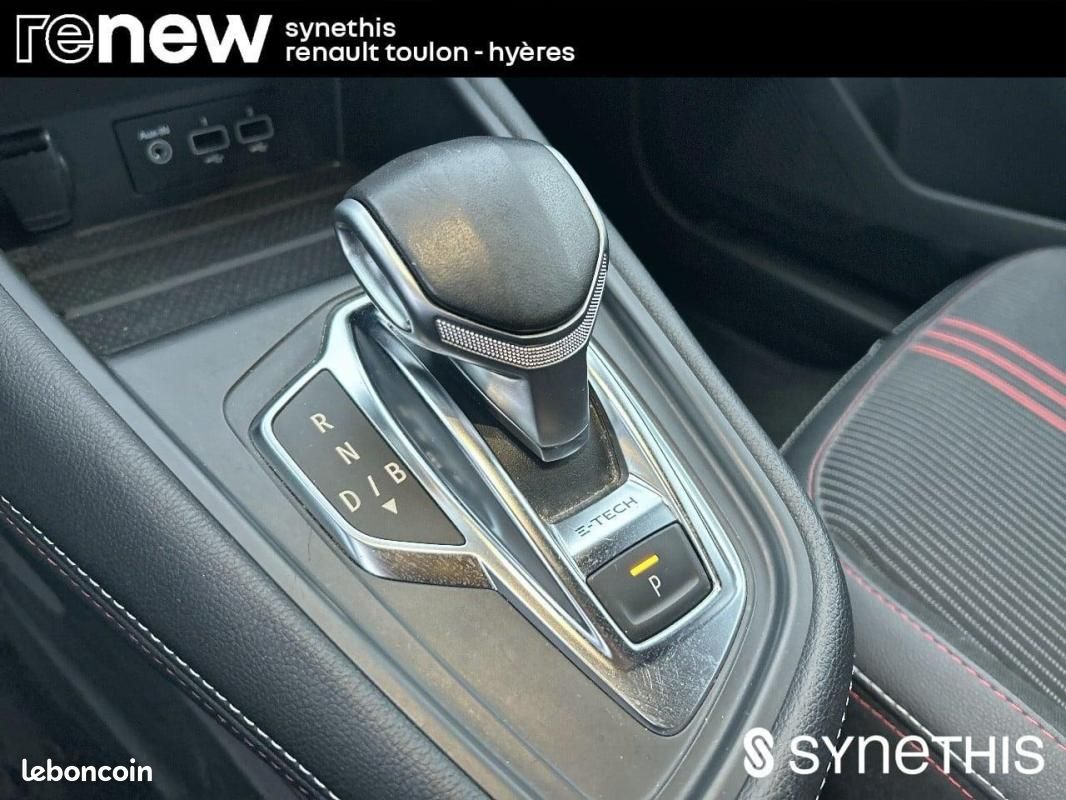 Renault Captur E-Tech 145 - 21B R.S. Line (image 26)