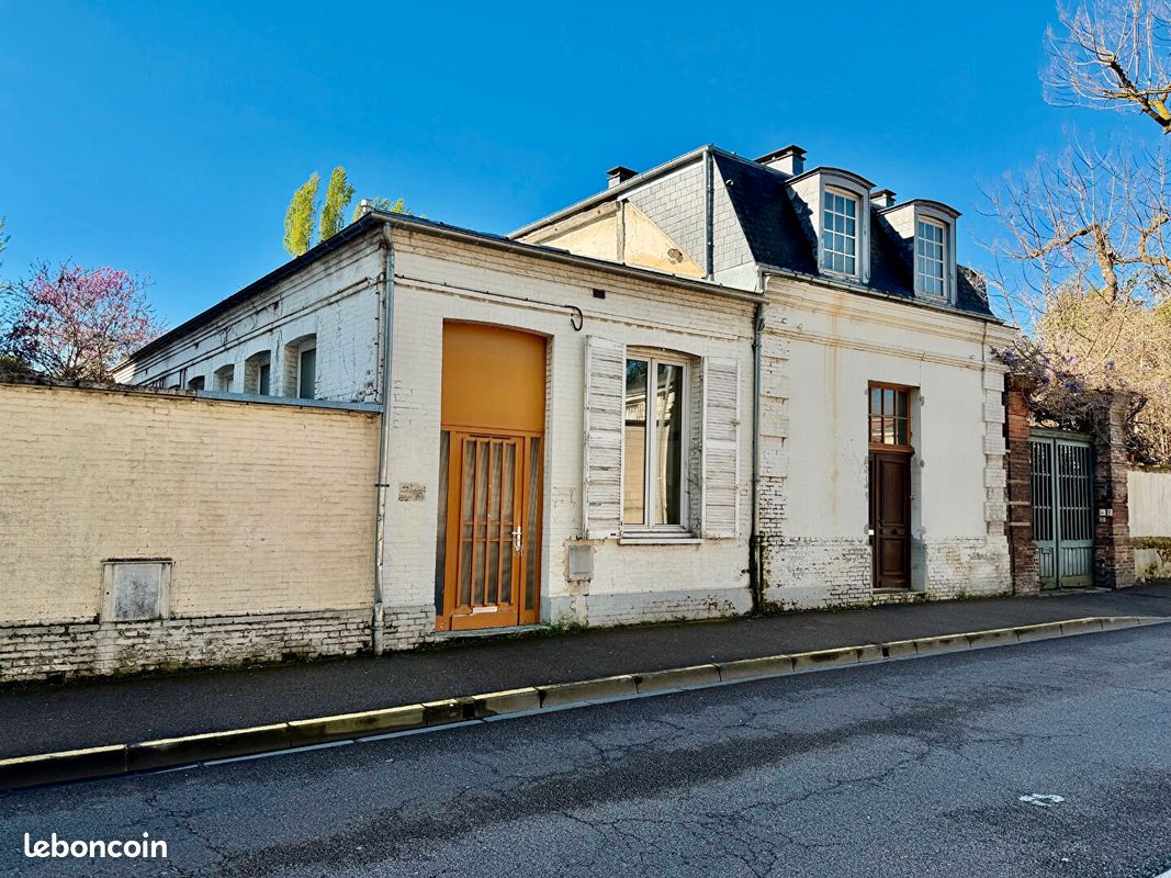 Immeuble 118 m² · à Évreux · 118 m² · 169 000 €