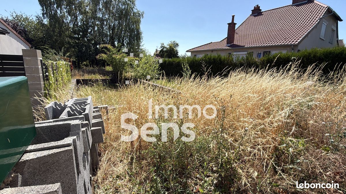Terrain 400 m² · à Lille · 400 m² · 155 000 €