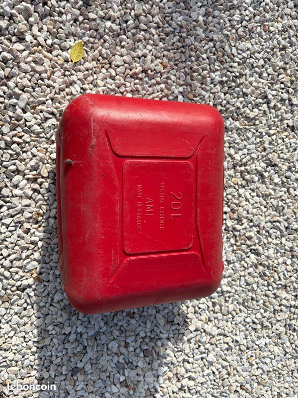 Bidon carburant (image 2)