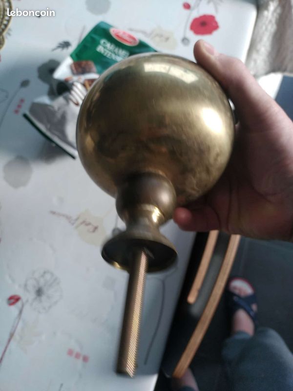 Ancienne et rare grosse Boule d'escalier rampe ou autre laiton dia 12 cm (image 5)