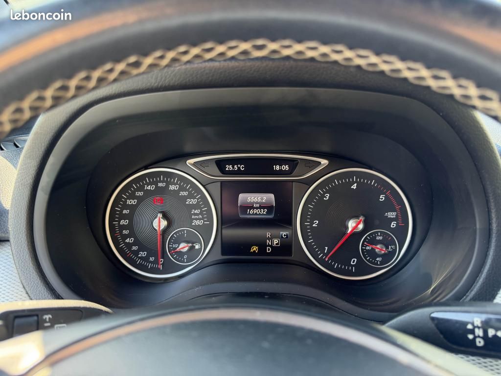 MERCEDES CLASSE B 200 d Bva - Sensation GPS + clim + camera AR (image 28)