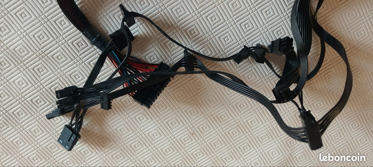 Chargeur et câble d'alimentation PC Trust Nexo - Adaptateur secteur