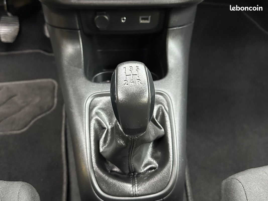 CITROEN C3 BUSINESS 1.6 BlueHDi 75CV SS Feel Business Garantie (image 15)