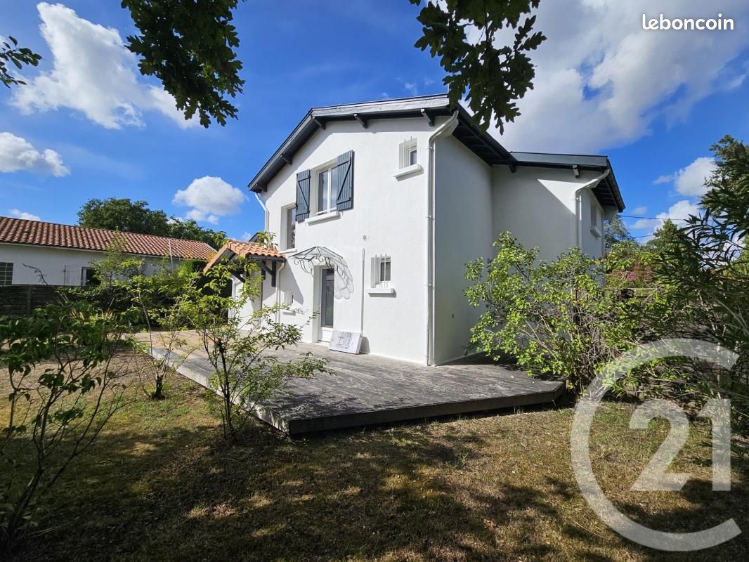 Maison 4 pièces 85 m² · à Arès · 85 m² · 1 250 €/mois
