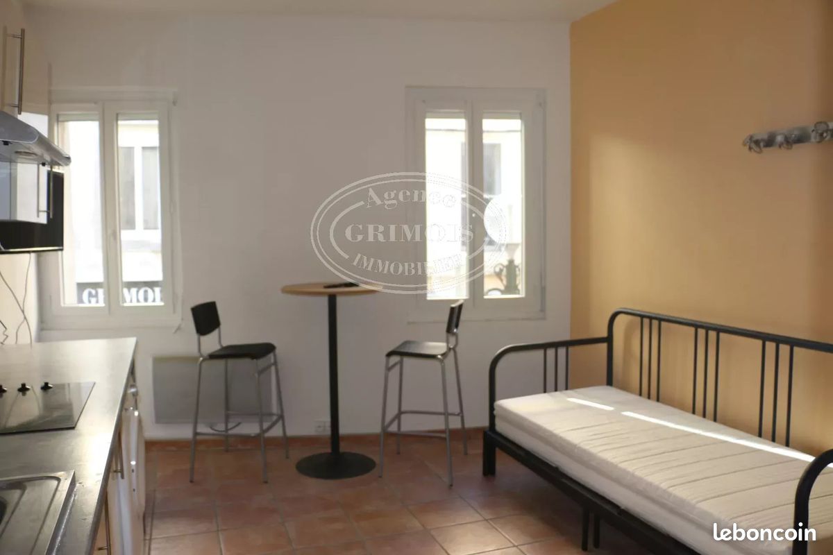 Local commercial 103 m² · à Lézignan-Corbières · 103 m² · 24 000 €
