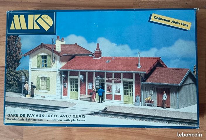 MKD 500 - Gare de Fay aux loges - MK500 - HO - boutique du train