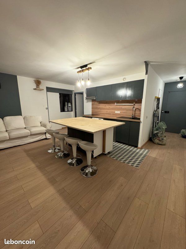 Appartement 3 pièces 52 m² · à Brie-Comte-Robert · 52 m² · 1 050 €/mois