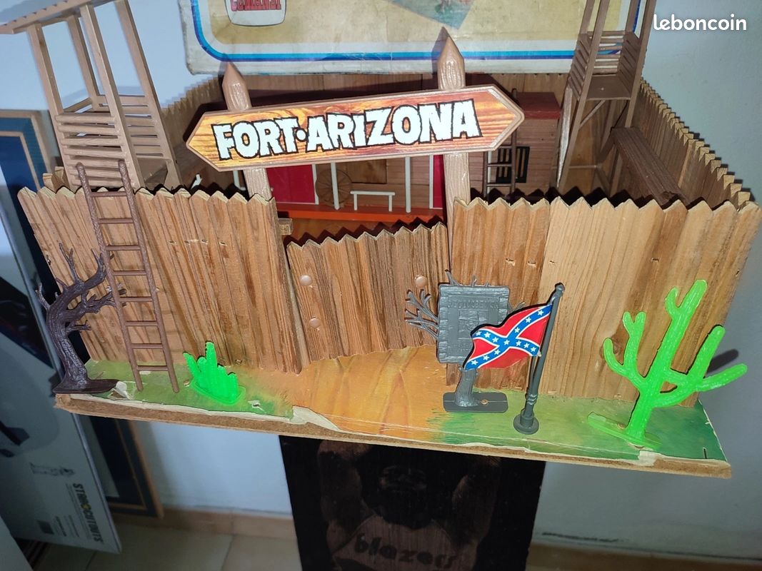 Jouet Ancien Fort Fédéral Comansi – Avec Figurines Et Accessoires – Boîte D'origine