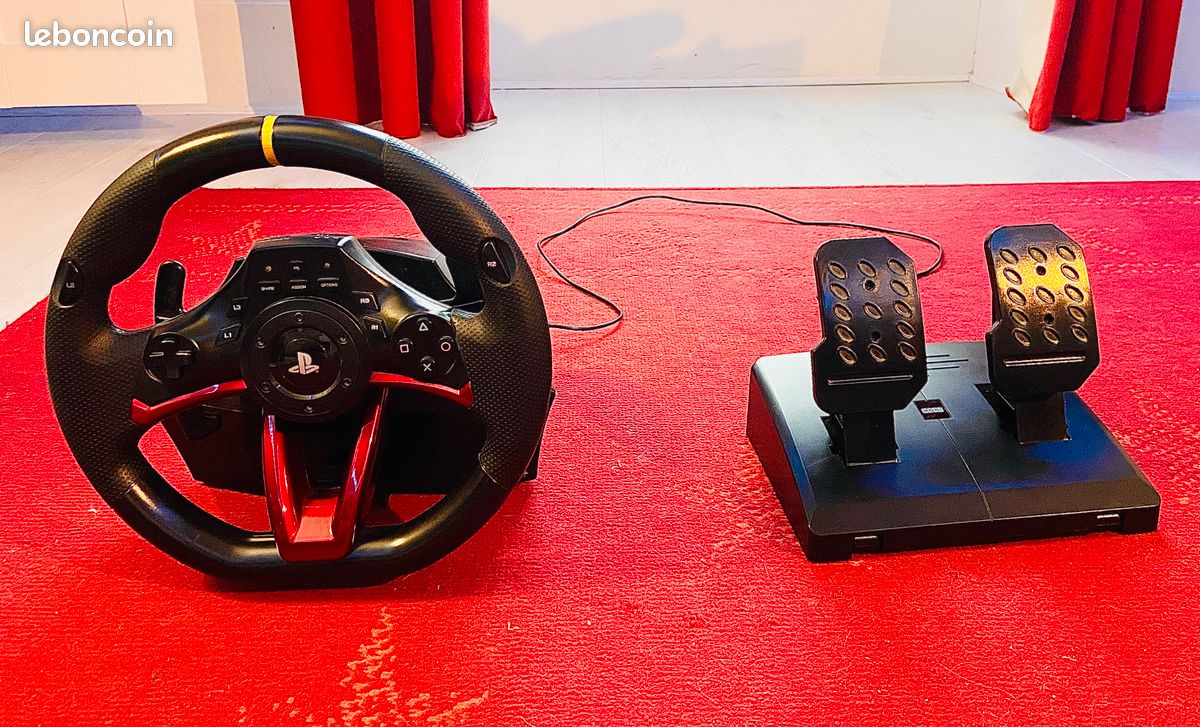 Volant ps4/ps5/pc Hori avec pédales (image 1)
