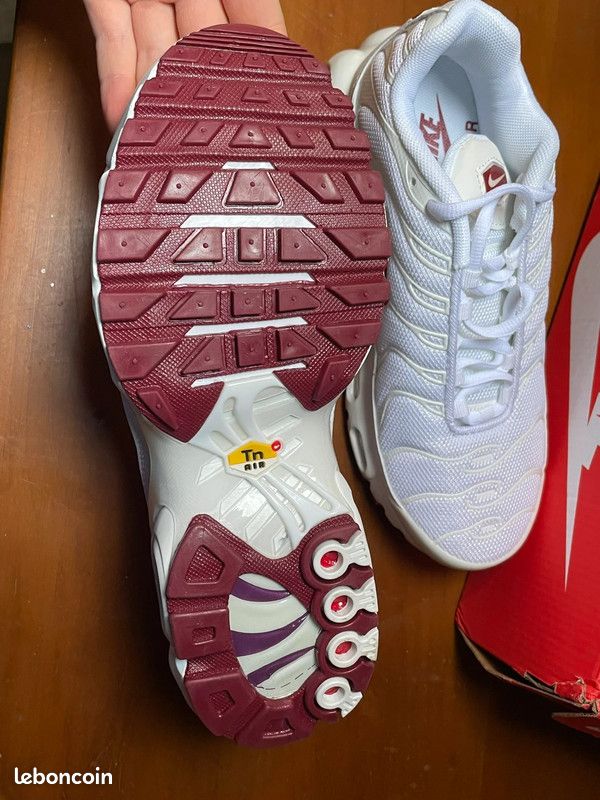 Nike Air Max Plus Supreme TN blanc Chaussures