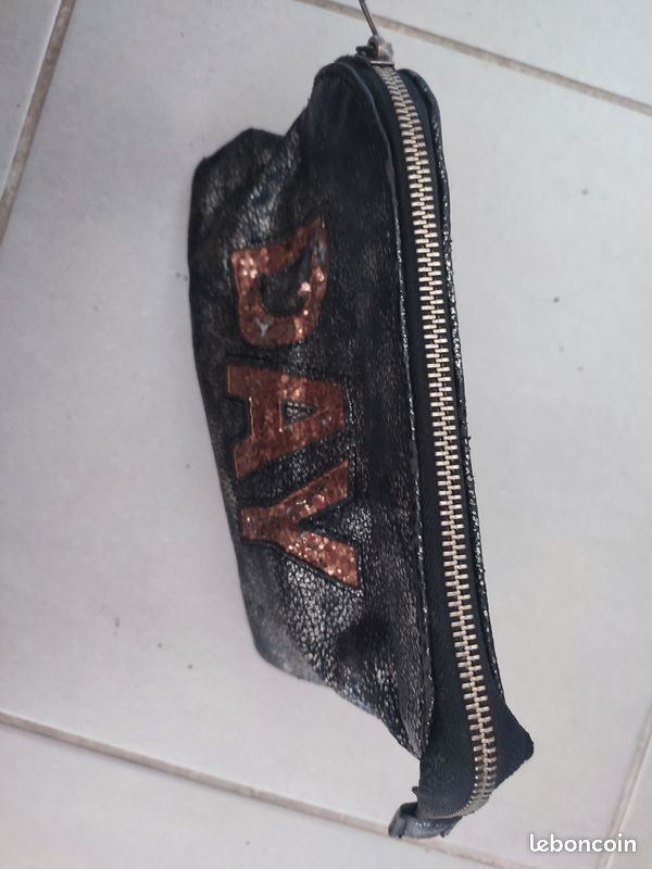 Trousse de toilette (image 3)