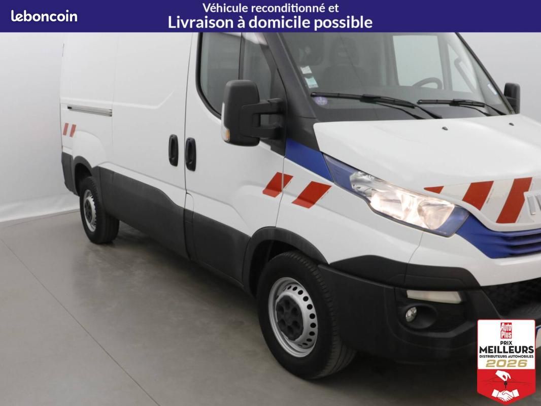 Iveco Daily BLUE POWER FOURGON GNV 35 S 14N 3520 V11 H2 BVA8 Hi-Mat (image 3)