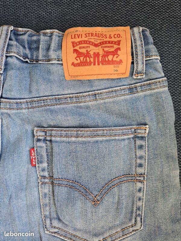 Jean levis skinny taper (image 4)