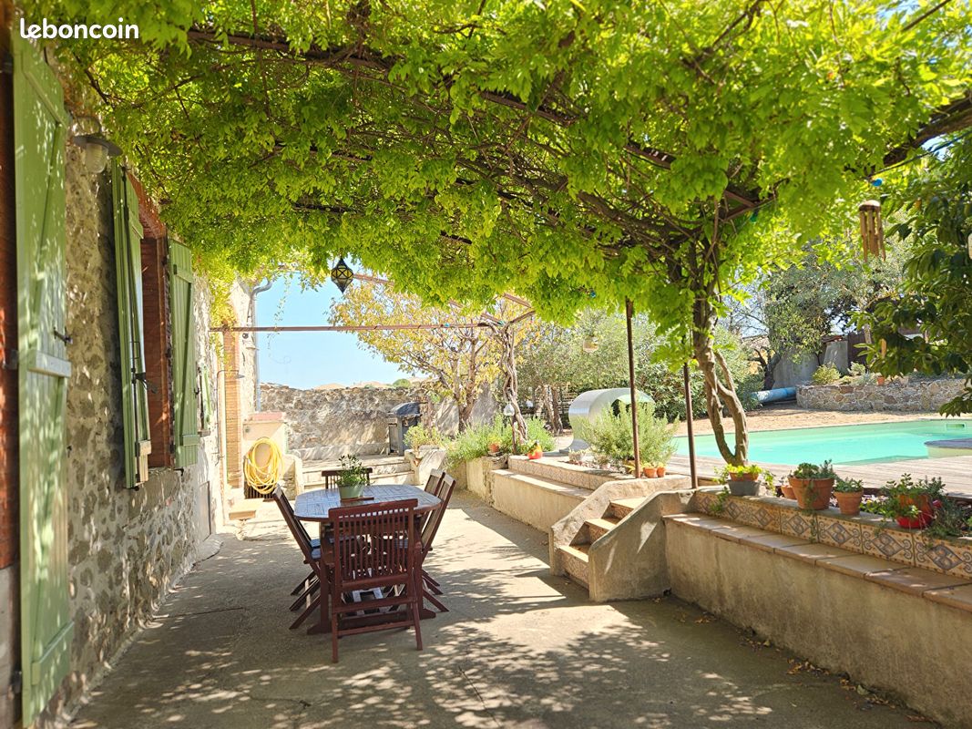 Maison 7 pièces 231 m² · à Lavalette · 231 m² · 457 000 €