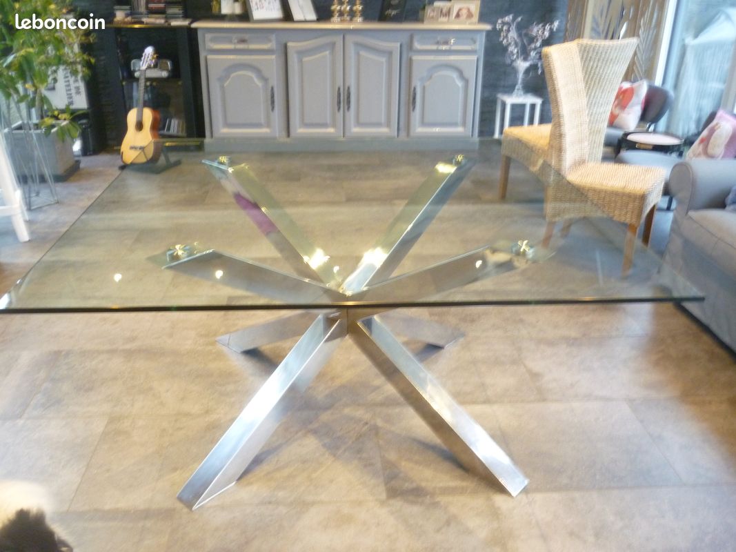 Table 8 PLACES en verre et ET PIEDS INOX (image 1)