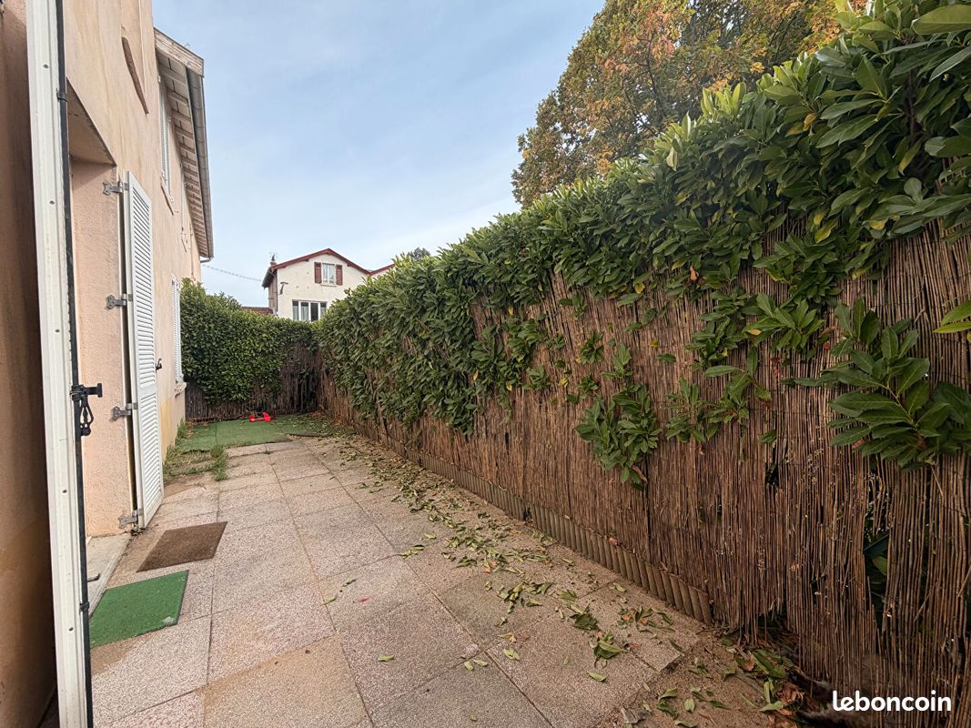 Appartement 3 pièces 56 m² · à Craponne · 56 m² · 822 €/mois