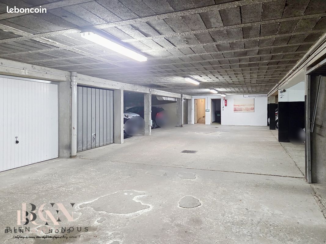 Parking/box 13 m² Épinay-sur-Seine (image 1)
