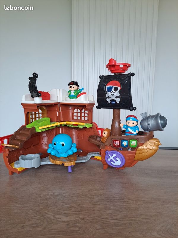 Jouet bateau pirate interactif (image 1)