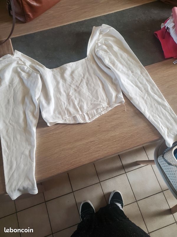 Crop top manche longue (image 3)