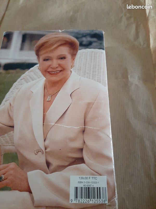 LIVRE de MARRY HIGGINS CLARK (image 2)