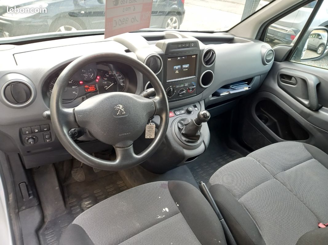 Peugeot Partner HDi 100cv (image 5)