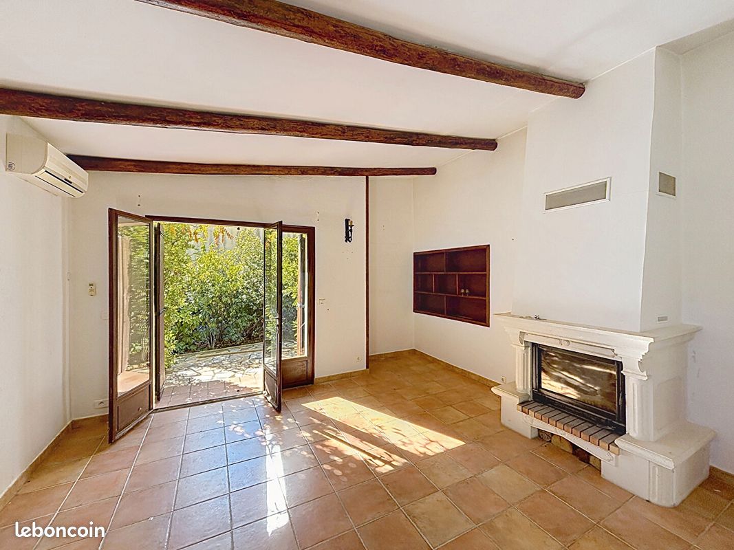 Maison 5 pièces 143 m² · à Mirabeau · 143 m² · 399 000 €
