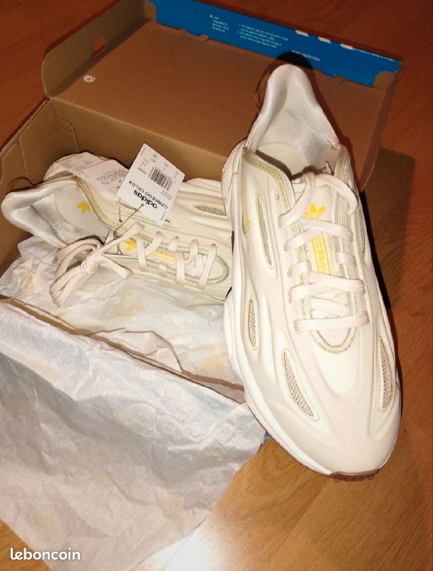 Adidas ozweego celox (image 1)