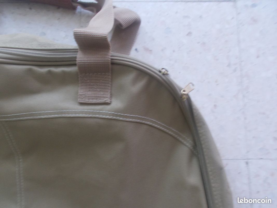 Sac de voyage (image 7)