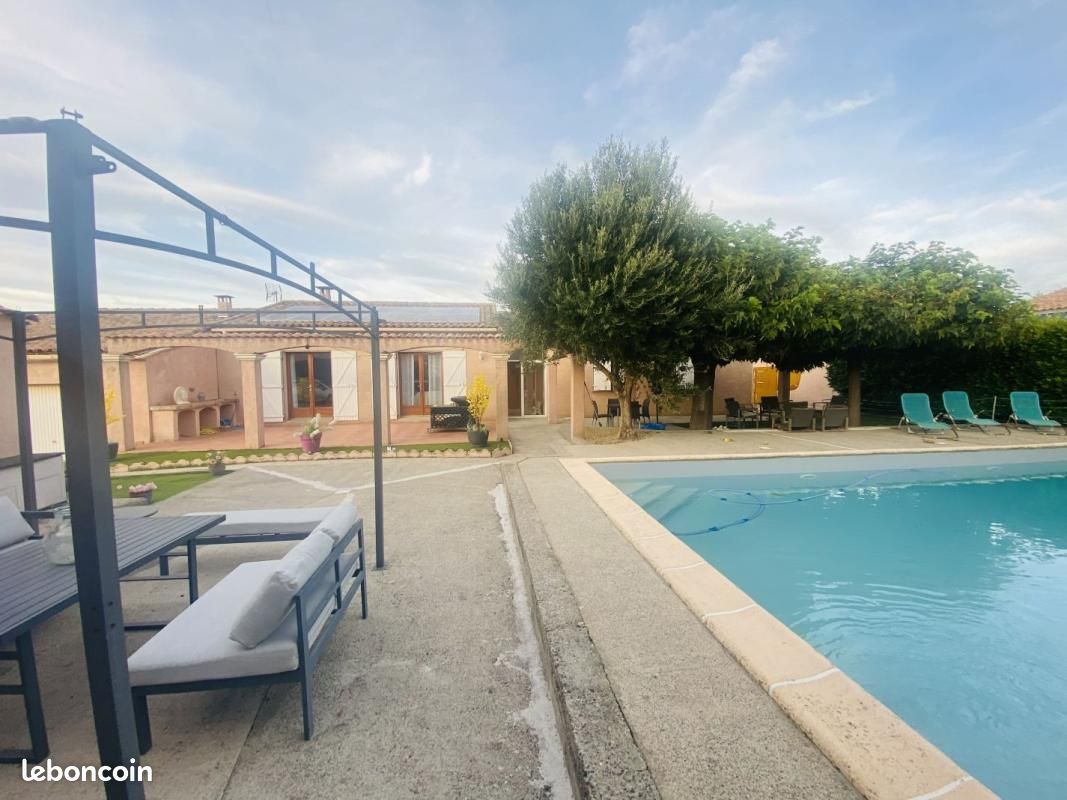 Maison 9 pièces 155 m² · à Preixan · 155 m² · 328 000 €