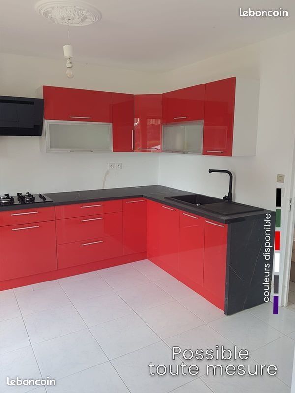 Cuisine laquée rouge modulable (image 1)