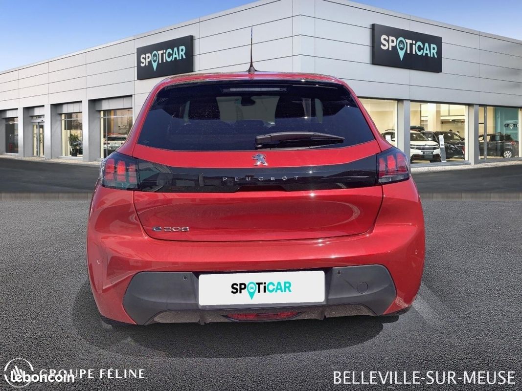 Peugeot 208 e-208 136ch Style (image 5)