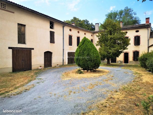 Propriété 11 pièces 403 m²