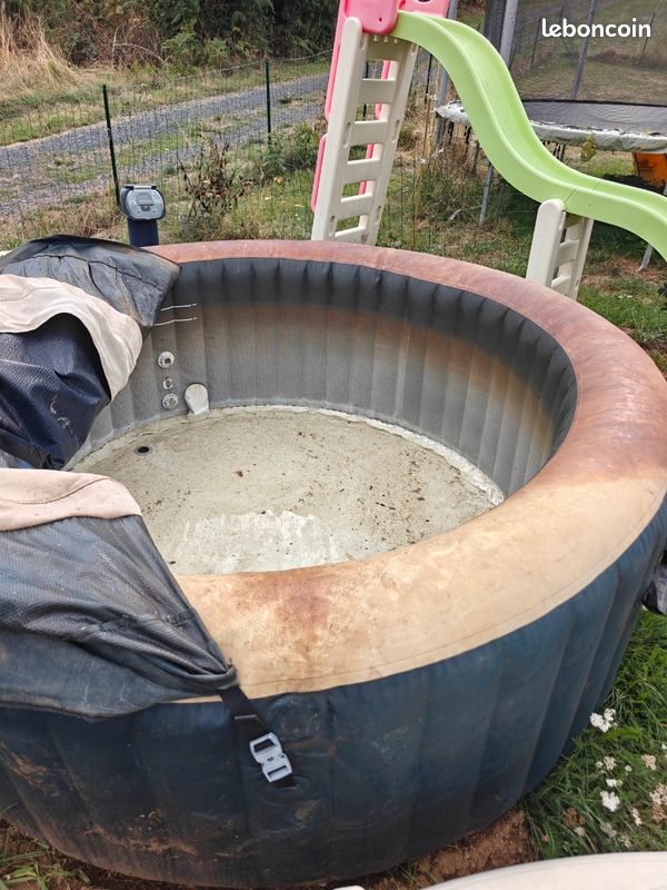 Spa Intex PureSpa 4 places – fonctionnel – à réparer / 150 (image 2)