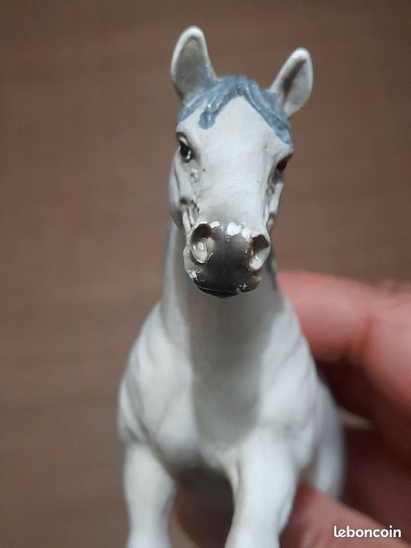 Cheval gris Schleich Germany crinière et queue grise TBE (image 1)