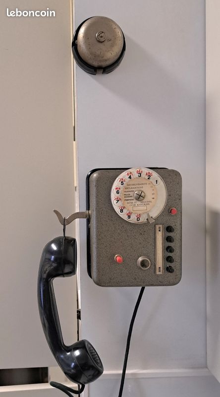 Téléphone mural ancien TÉLIC Strasbourg 1950s Métal gris (image 2)