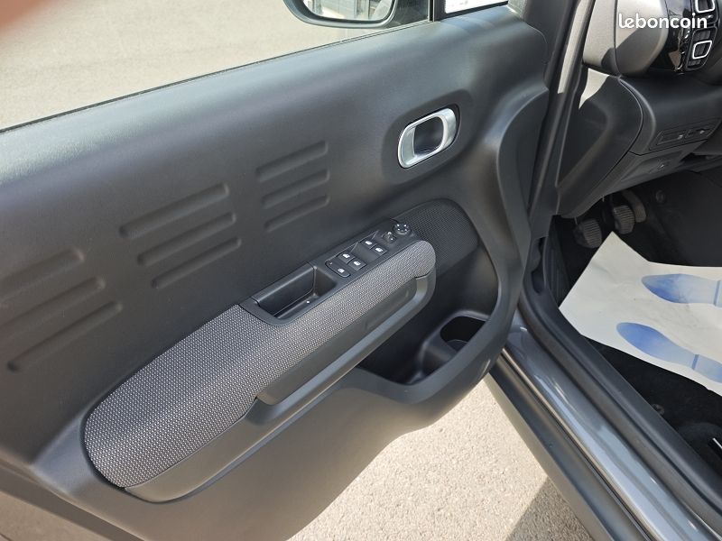 Citroën C3 Aircross 1.5 BLUEHDI - 110 S&S FEEL PACK (image 9)
